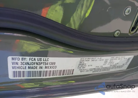 2023 Jeep Compass Latitude Lux z USA, uszkodzony, nr VIN 3C4NJDFN3PT541389